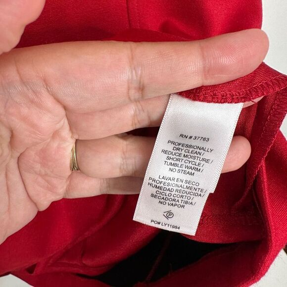 Laundry Red Pieced V-neck Mini Sleeveless Cocktail Dress Size 4 - Picture 10 of 12